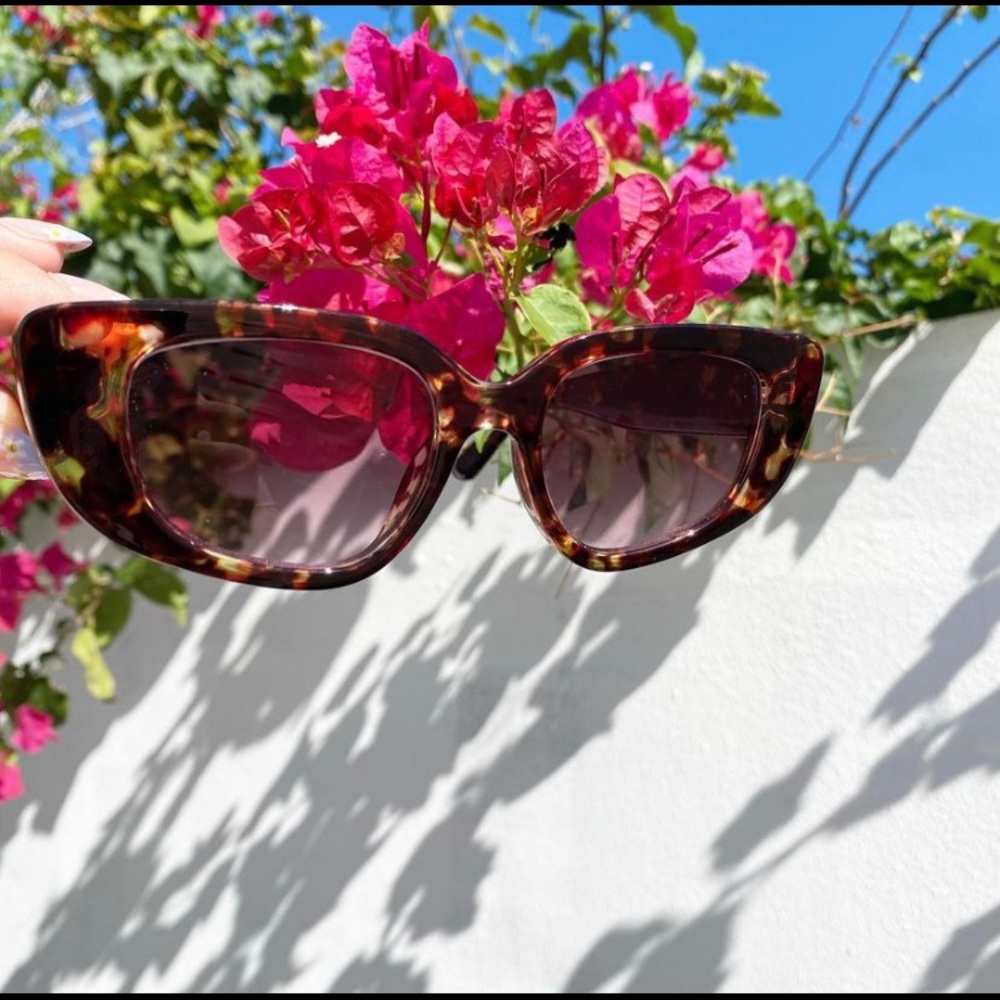 Animal print vibe shades